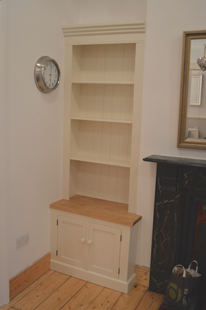 Painted Alcove with Waxed Counter 